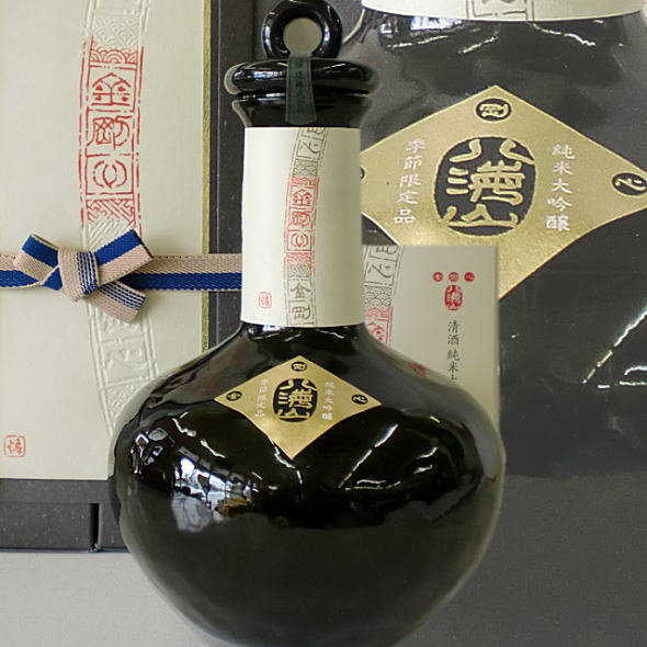 八海山金剛心 純米大吟醸生原酒（黒瓶）800ml【11月半ば頃から順次発送